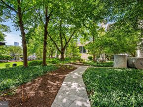 2001 Hamilton Street 927, Philadelphia PA 19130