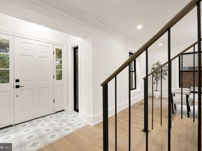 7928 16TH Street NW, Washington DC 20012