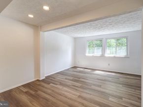 2880 S Meade Street, Arlington VA 22206