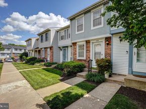 2880 S Meade Street, Arlington VA 22206
