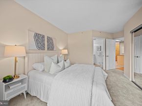 3101 N Hampton Drive 403, Alexandria VA 22302