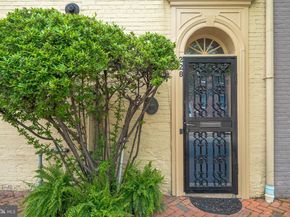 228 S Alfred Street S, Alexandria VA 22314