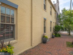 228 S Alfred Street S, Alexandria VA 22314