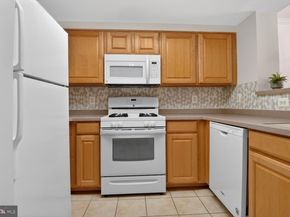 3830 9TH Street N 308W, Arlington VA 22203