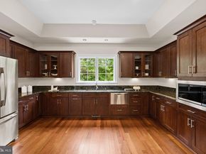 9111 Dara Lane, Great Falls VA 22066