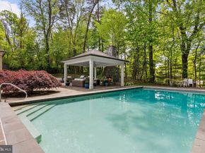 9111 Dara Lane, Great Falls VA 22066