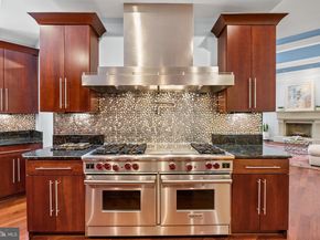 9111 Dara Lane, Great Falls VA 22066