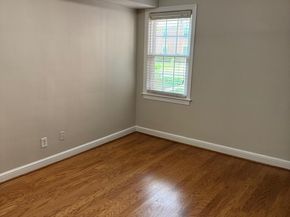 2603 Arlington Boulevard 39, Arlington VA 22201