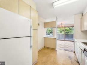 1001 City Avenue E307, Wynnewood PA 19096