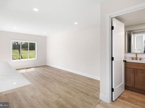 323 Winding Way, King Of Prussia PA 19406