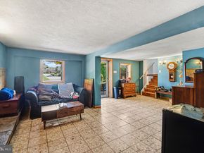 174 N Hawthorne Avenue, Langhorne PA 19047