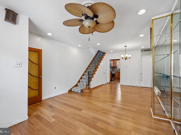 2229 S Garnet Street, Philadelphia PA 19145