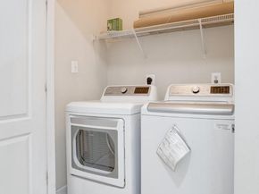 8908 Royal Hannah Lane, Fairfax VA 22031