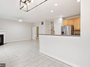 8908 Royal Hannah Lane, Fairfax VA 22031