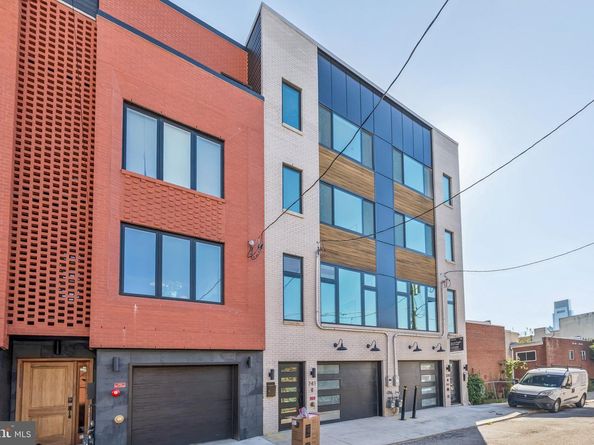 739 N Capitol Street, Philadelphia PA 19130