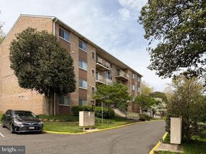 7060 Eastern Avenue NW 116, Washington DC 20012