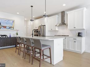 12 Spring Mill Road, Ivyland PA 18974