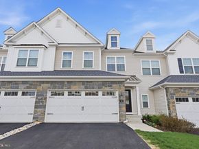 12 Spring Mill Road, Ivyland PA 18974