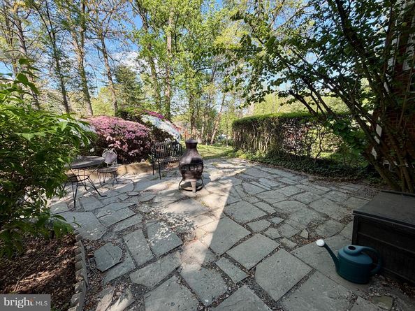 3702 Valley Drive, Alexandria VA 22302