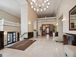 1324 Locust Street 814, Philadelphia PA 19107