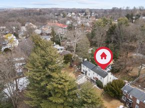 712 Hendren Street, Philadelphia PA 19128