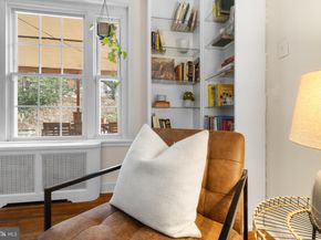 712 Hendren Street, Philadelphia PA 19128