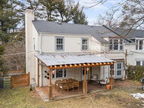 712 Hendren Street, Philadelphia PA 19128