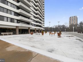 6301 Stevenson Avenue 1501, Alexandria VA 22304