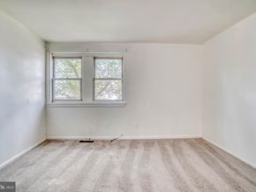10203 E Keswick Road, Philadelphia PA 19114