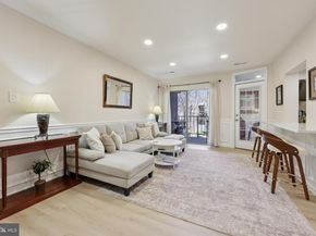 8310 Tobin Road 21, Annandale VA 22003