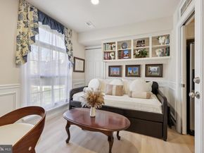 8310 Tobin Road 21, Annandale VA 22003