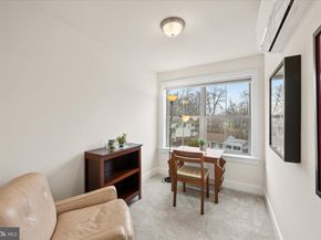 2236 S Glebe Road, Arlington VA 22206