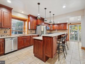 7947 Montgomery Avenue, Elkins Park PA 19027