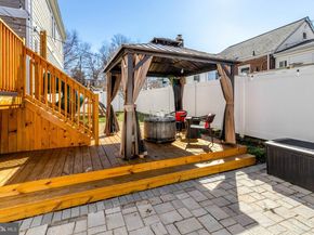 3423 7TH Street S, Arlington VA 22204