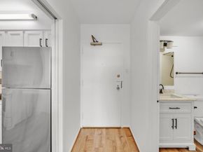 5500 Friendship Boulevard 818N, Chevy Chase MD 20815