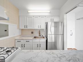 5500 Friendship Boulevard 818N, Chevy Chase MD 20815