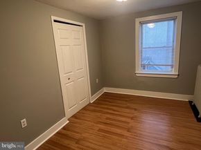 120 W Girard Avenue, Philadelphia PA 19123