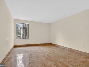 9718 Kingsbridge Drive 103, Fairfax VA 22031