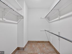 9718 Kingsbridge Drive 103, Fairfax VA 22031