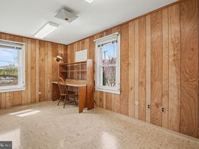 320 W Moreland Avenue, Hatboro PA 19040