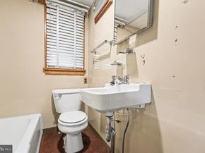 320 W Moreland Avenue, Hatboro PA 19040
