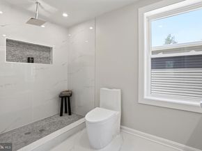 6420 Spring Terrace, Falls Church VA 22042