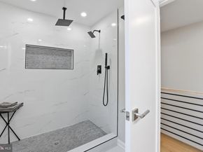 6420 Spring Terrace, Falls Church VA 22042