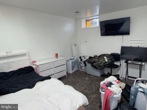 1228 W Susquehanna Avenue, Philadelphia PA 19122