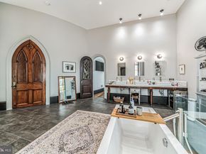 1345 E Susquehanna Avenue, Philadelphia PA 19125