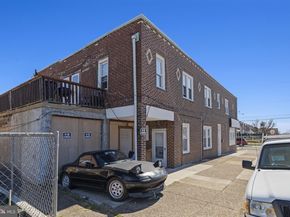 1201 E Lycoming Street, Philadelphia PA 19124