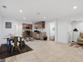 1011 N Orianna Street, Philadelphia PA 19123