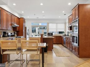 1011 N Orianna Street, Philadelphia PA 19123