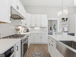 547 Walnut Lane, Philadelphia PA 19128