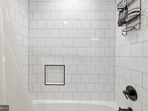 547 Walnut Lane, Philadelphia PA 19128